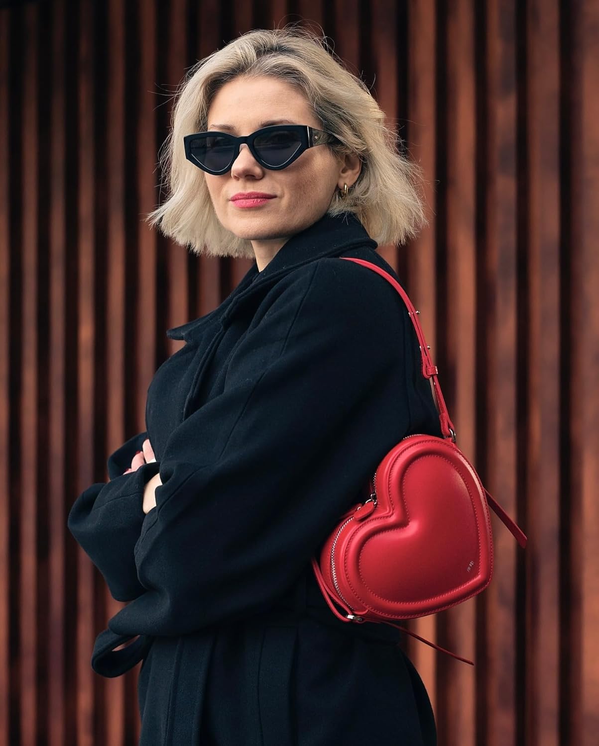 جيه دبليو بي اي اي شنطة ارلين على شكل قلب للنساء