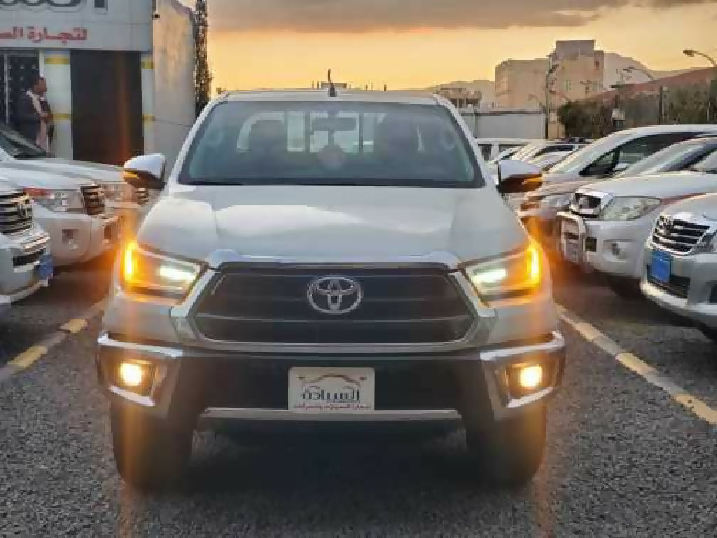 هايلوكس 2018 للبيع في صنعاء